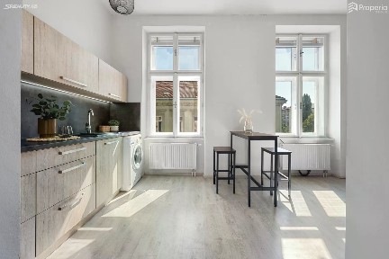 Pronájem bytu 1+kk 27 m² Štefánikova, Brno - Ponava