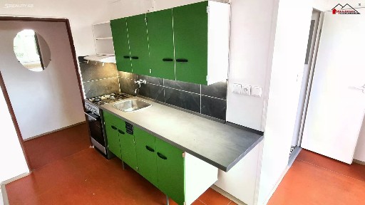 Pronájem bytu 2+1 58 m² U Splavu, Břeclav