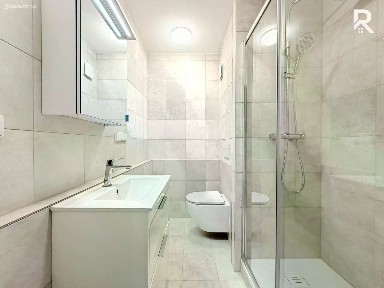 Pronájem bytu 1+1 35 m² Absolonova, Brno - Komín