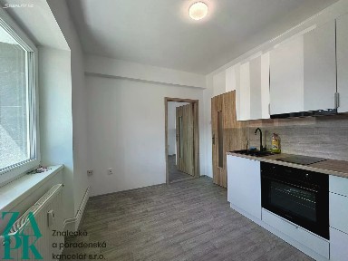 Pronájem bytu 1+1 26 m² třída Bří Čapků, Hodonín