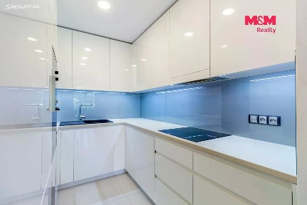 Pronájem bytu 3+1 86 m² Za Stadionem, Mělník