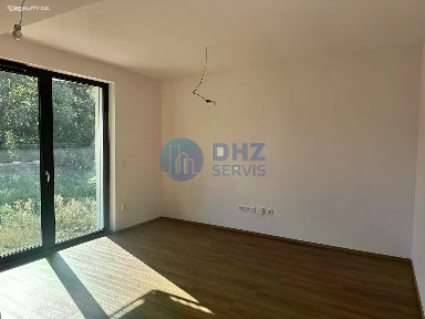 Pronájem bytu 2+kk 50 m² K Lesu, Nymburk