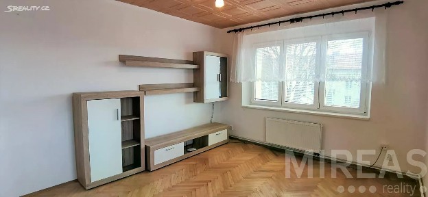 Pronájem bytu 2+1 51 m² Jedličkova, Lysá nad Labem