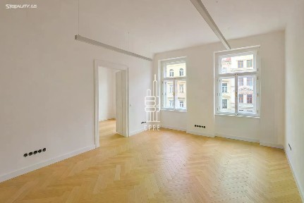 Pronájem kanceláře 100 m² Fügnerovo náměstí, Praha - Nové Město