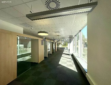 Pronájem obchodního prostoru 194 m² Plzeňská, Praha - Smíchov
