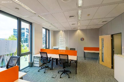 Pronájem kanceláře 649 m²