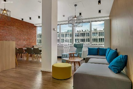 Pronájem kanceláře 544 m²