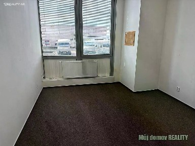 Pronájem obchodního prostoru 15 m²
