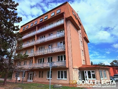 Kadláčkova, Kopřivnice