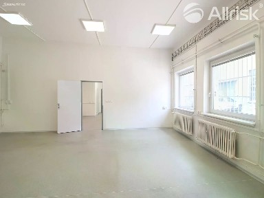 Pronájem kanceláře 109 m²