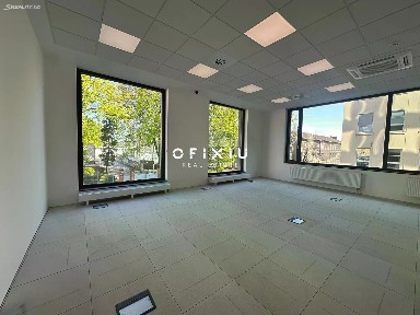 Pronájem kanceláře 73 m²
