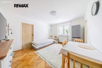 Prodej bytu 2+kk 37 m² Vodárenská, Kladno - Kročehlavy
