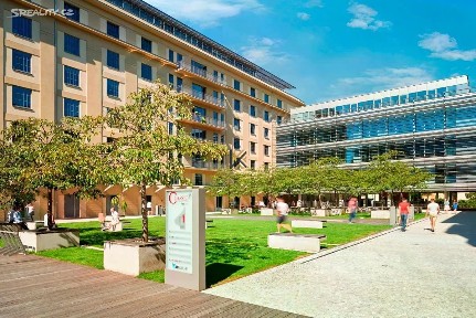 Pronájem kanceláře 231 m² Jankovcova, Praha - Holešovice