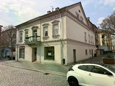 Prodej obchodního prostoru 52 m²