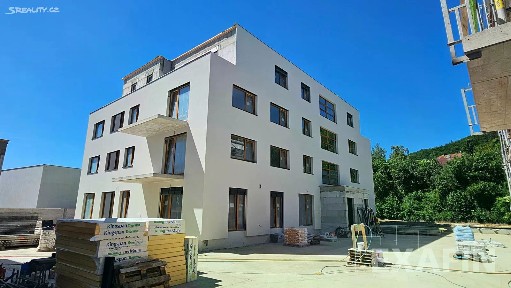 náměstí Osvoboditelů, Praha - Radotín