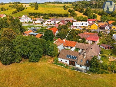 Prodej rodinného domu 259 m², pozemek 610 m²