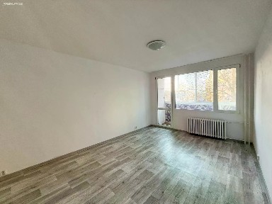 Pronájem bytu 2+1 62 m² 17. listopadu, Chomutov