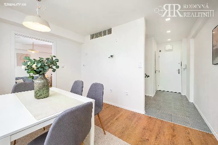 Pronájem bytu 1+1 36 m² Jičínská, Mladá Boleslav - Mladá Boleslav III