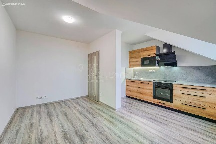Pronájem bytu 2+kk 50 m²