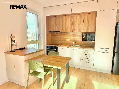 Pronájem bytu 2+kk 50 m²