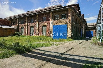 Pronájem skladového prostoru 2521 m²