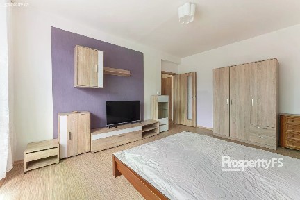 Pronájem bytu 1+1 33 m²