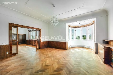 Prodej kanceláře 118 m²