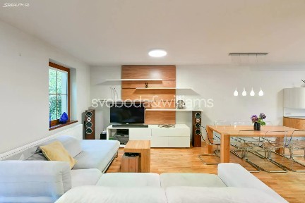 Pronájem bytu 5+kk 156 m² Libocká, Praha - Liboc