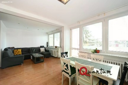 Pronájem bytu 3+kk 72 m² Nad Kesnerkou, Praha - Smíchov