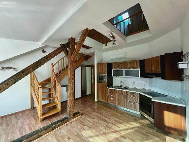Pronájem bytu 2+kk 52 m² Kováků, Praha - Smíchov