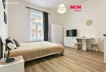 Pronájem bytu 1+kk 30 m²