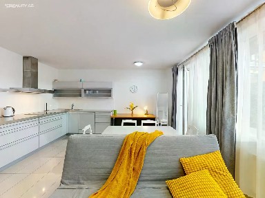 Pronájem bytu 3+kk 73 m²