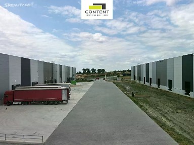 Pronájem výrobní haly, prostoru 8413 m²