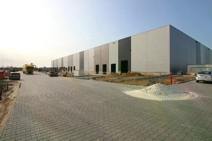 Pronájem výrobní haly, prostoru 25613 m²