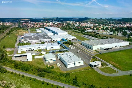 Pronájem skladového prostoru 900 m²