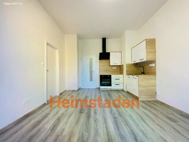 Pronájem bytu 2+kk 42 m²