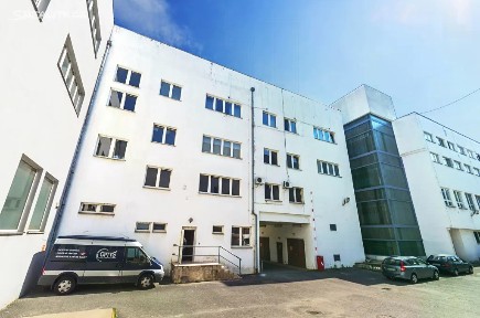 Pronájem skladového prostoru 10 m²