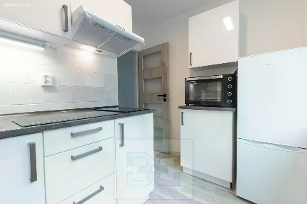 Pronájem bytu 1+1 27 m²