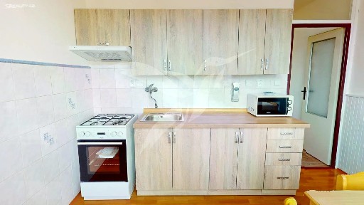 Pronájem bytu 4+1 82 m²