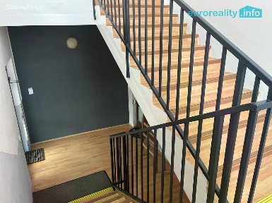 Pronájem kanceláře 80 m² třída Vítězství, Mariánské Lázně - Hamrníky