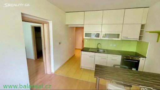 Pronájem bytu 2+kk 45 m²