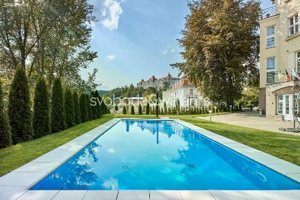 Prodej ubytovacího zařízení 989 m²