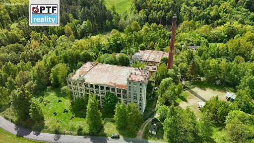 Prodej výrobní haly, prostoru 8000 m²