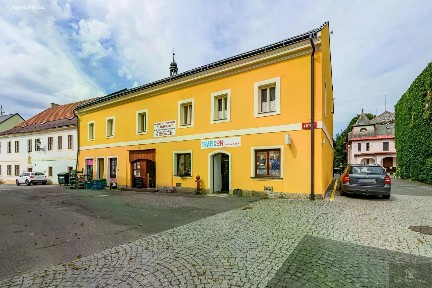 Prodej činžovního domu 390 m²