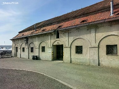 5. května, Rudná