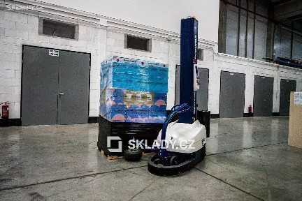 Pronájem skladového prostoru 500 m²