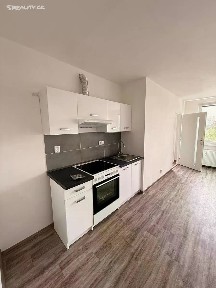 Pronájem bytu 2+kk 40 m²