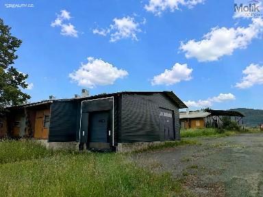 Pronájem skladového prostoru 1700 m²