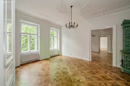 Pronájem kanceláře 255 m² Italská, Praha