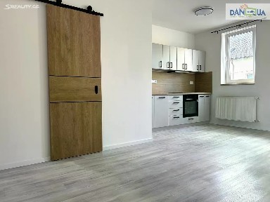 Pronájem bytu 2+kk 44 m²
